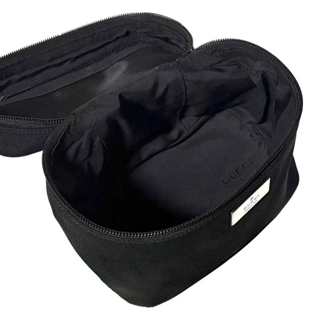 W GUCCI Black Nylon Makeup Case & Toiletry Bag w Black Leather Top Handle NWOT - Picture 9 of 17